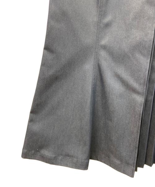 HER LIP TO（ハーリップトゥ）Her lip to (ハーリップトゥ) Pleated Denim-Effect Bit Skirt ネイビー サイズ:M 未使用品の古着・服飾アイテム