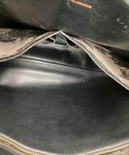 LOUIS VUITTON（ルイ ヴィトン）LOUIS VUITTON (ルイ ヴィトン) LOUIS VUITTON　エピ　ポルト ドキュマン ヴォワヤージュ　ビジネスバッグ ブラックの古着・服飾アイテム