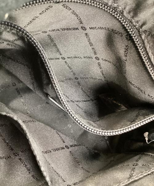 MICHAEL KORS（マイケル・コース）MICHAEL KORS (マイケル・コース) MICHAEL KORS　ショルダーバッグ ブラックの古着・服飾アイテム