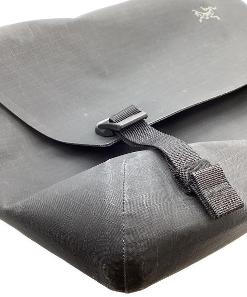 ARC'TERYX（アークテリクス）ARC'TERYX (アークテリクス) ARC'TERYX　Granville 10 Courier Bag　ショルダーバッグ ブラックの古着・服飾アイテム