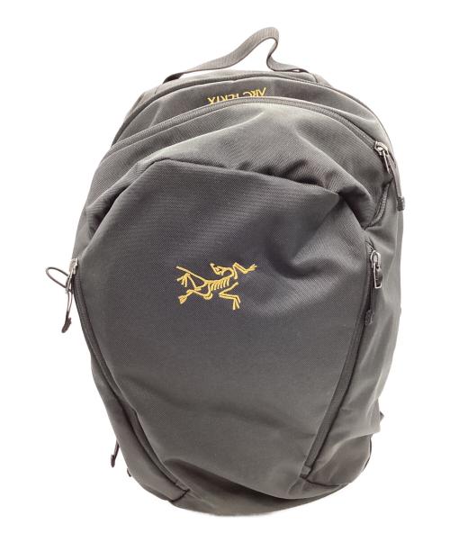 ARC'TERYX（アークテリクス）ARC'TERYX (アークテリクス) ARC'TERYX　Mantis 26 Backpack　リュック ブラック×ゴールドの古着・服飾アイテム
