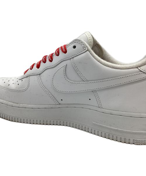 NIKE（ナイキ）NIKE (ナイキ) Supreme (シュプリーム) NIKE　Supreme　スニーカー ホワイト×レッド サイズ:27.5cmの古着・服飾アイテム