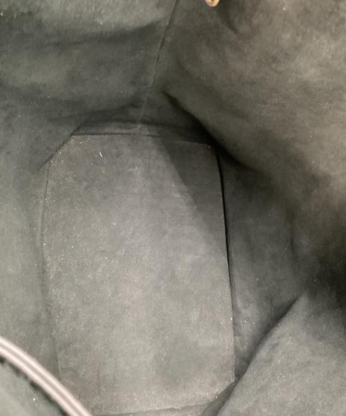 LOUIS VUITTON（ルイ ヴィトン）LOUIS VUITTON (ルイ ヴィトン) LOUIS VUITTON　エピ　ノエ　ショルダーバッグ ブラックの古着・服飾アイテム