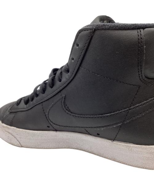 NIKE（ナイキ）NIKE (ナイキ) NIKE　BLAZER MID 77　ハイカットスニーカー ブラック×ホワイト サイズ:22ｃｍの古着・服飾アイテム