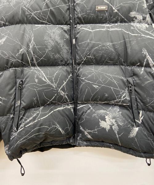 X-LARGE（エクストララージ）X-LARGE (エクストララージ) ダウンジャケット ブラック×グレー サイズ:XLの古着・服飾アイテム
