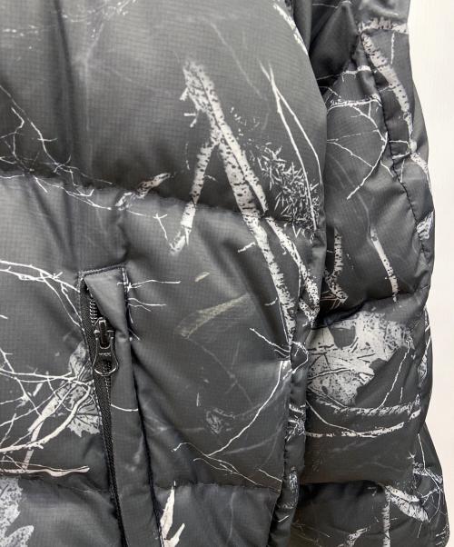 X-LARGE（エクストララージ）X-LARGE (エクストララージ) ダウンジャケット ブラック×グレー サイズ:XLの古着・服飾アイテム