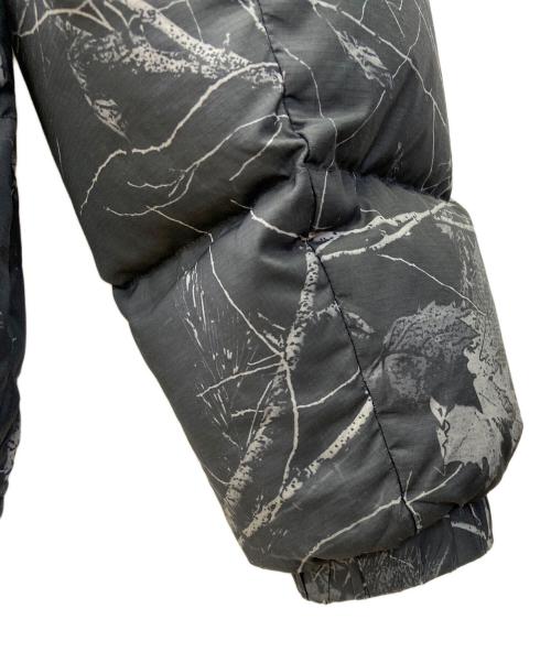 X-LARGE（エクストララージ）X-LARGE (エクストララージ) ダウンジャケット ブラック×グレー サイズ:XLの古着・服飾アイテム