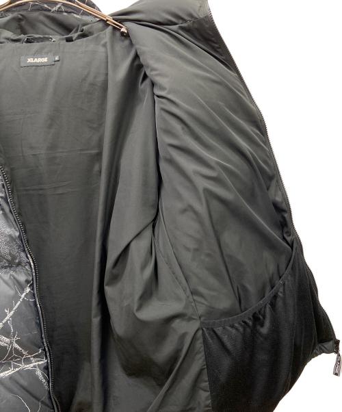 X-LARGE（エクストララージ）X-LARGE (エクストララージ) ダウンジャケット ブラック×グレー サイズ:XLの古着・服飾アイテム