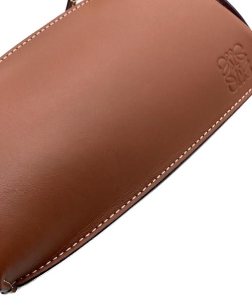 LOEWE（ロエベ）LOEWE (ロエベ) LOEWE　ゲートポケット　ショルダーバッグ ブラウンの古着・服飾アイテム
