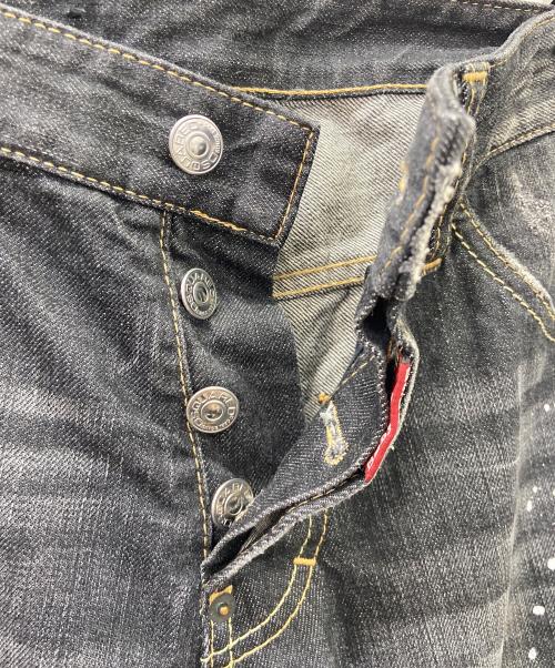 DSQUARED2（ディースクエアード）DSQUARED2 (ディースクエアード) ダメージ加工デニムパンツ ブラック サイズ:SIZE42の古着・服飾アイテム