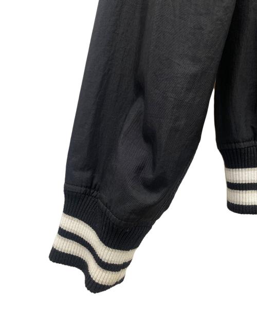 AVIREX（アヴィレックス）AVIREX (アヴィレックス) スタジャン ブラック サイズ:Mの古着・服飾アイテム