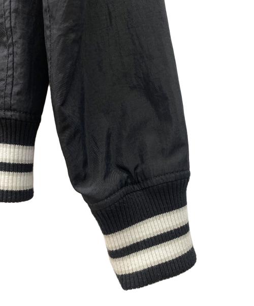 AVIREX（アヴィレックス）AVIREX (アヴィレックス) スタジャン ブラック サイズ:Mの古着・服飾アイテム