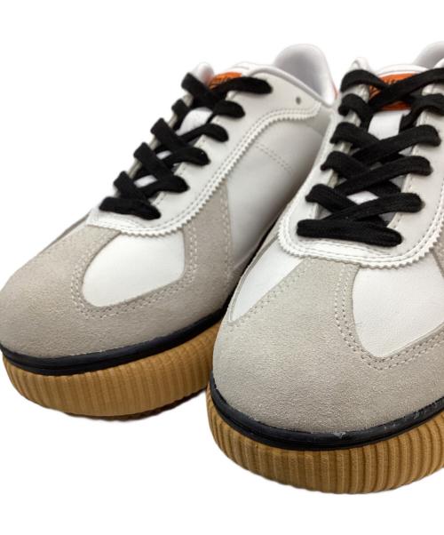 Onitsuka Tiger（オニツカタイガー）Onitsuka Tiger (オニツカタイガー) Onitsuka Tiger　DELECITY　スニーカー ホワイト×ブラウン サイズ:25cmの古着・服飾アイテム