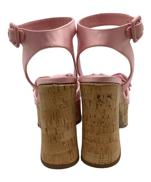 MIU MIU（ミュウミュウ）MIU MIU (ミュウミュウ) MIU MIU　satin and cork sandals ピンクベージュ サイズ:37　1/2の古着・服飾アイテム