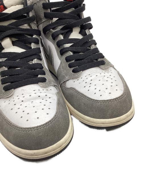 NIKE（ナイキ）NIKE (ナイキ) NIKE　Air Jordan 1 Retro High OG　ハイカットスニーカー ホワイト×グレー サイズ:27.5ｃｍの古着・服飾アイテム