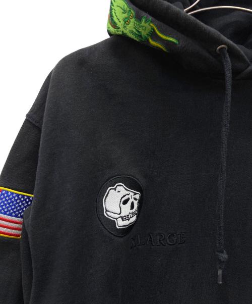 X-LARGE（エクストララージ）X-LARGE (エクストララージ) TIGER EMBROIDERY フーディースウェット ブラック サイズ:Lの古着・服飾アイテム