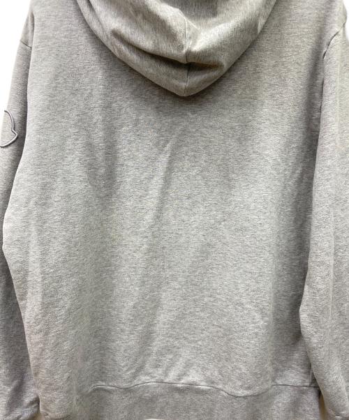 MONCLER（モンクレール）MONCLER (モンクレール) ロゴプルオーバーパーカー グレー サイズ:Lの古着・服飾アイテム