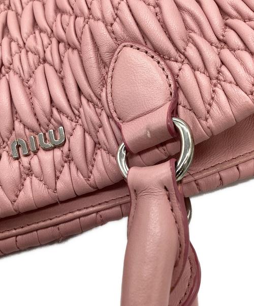 MIU MIU（ミュウミュウ）MIU MIU (ミュウミュウ) MIU MIU　ナッパクリスタル　2WAYバッグ ピンクの古着・服飾アイテム