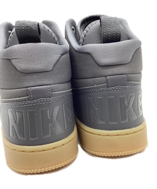 NIKE（ナイキ）NIKE (ナイキ) NIKE　Court Borough Mid Winter　ハイカットスニーカー グレー サイズ:28ｃｍの古着・服飾アイテム