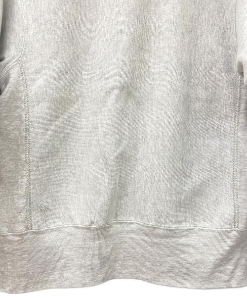 Champion REVERSE WEAVE（チャンピオン リバース ウィーブ）Champion REVERSE WEAVE (チャンピオン リバース ウィーブ) スウェット グレー×レッド サイズ:Mの古着・服飾アイテム