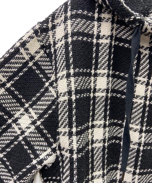 The Duffer of ST.George（ザ ダファーオブセントジョージ）The DUFFER of ST.GEORGE (ザ ダファーオブセントジョージ) PULLOVER HOODIE SHIRTS ホワイト×ブラック サイズ:XLの古着・服飾アイテム