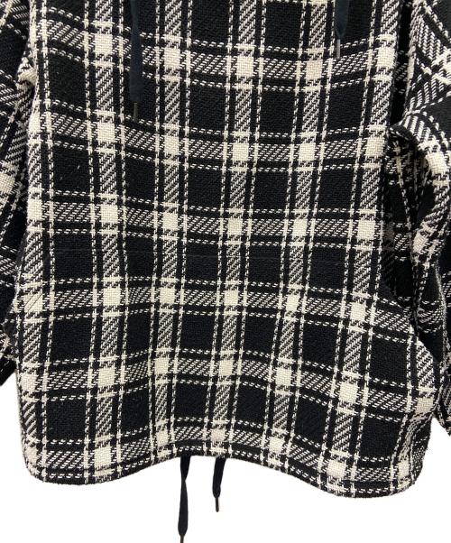 The Duffer of ST.George（ザ ダファーオブセントジョージ）The DUFFER of ST.GEORGE (ザ ダファーオブセントジョージ) PULLOVER HOODIE SHIRTS ホワイト×ブラック サイズ:XLの古着・服飾アイテム