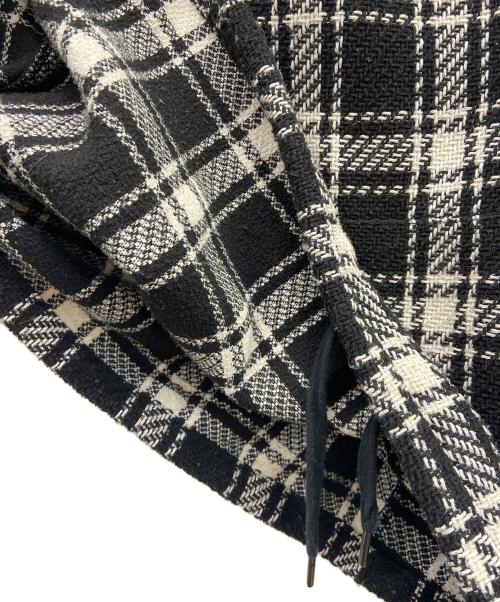The Duffer of ST.George（ザ ダファーオブセントジョージ）The DUFFER of ST.GEORGE (ザ ダファーオブセントジョージ) PULLOVER HOODIE SHIRTS ホワイト×ブラック サイズ:XLの古着・服飾アイテム