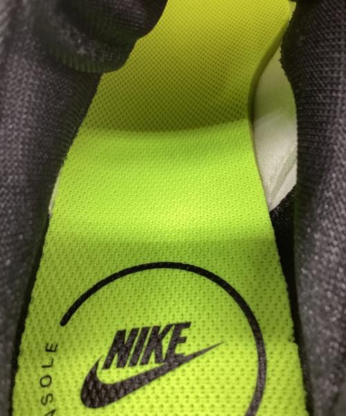 NIKE（ナイキ）NIKE (ナイキ) NIKE　AIR MAX INFINITY 2AMD　スニーカー ホワイト×グリーン サイズ:27.5ｃｍの古着・服飾アイテム