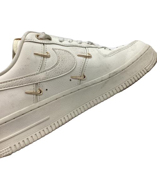 NIKE（ナイキ）NIKE (ナイキ) NIKE　AIR FORCE1　スニーカー ホワイト サイズ:24ｃｍの古着・服飾アイテム