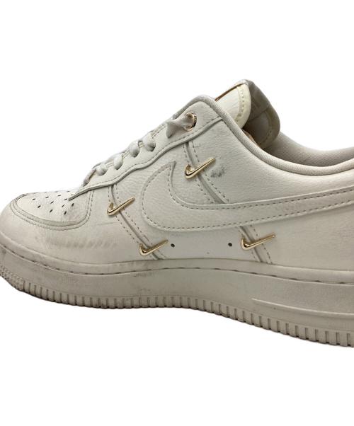 NIKE（ナイキ）NIKE (ナイキ) NIKE　AIR FORCE1　スニーカー ホワイト サイズ:24ｃｍの古着・服飾アイテム