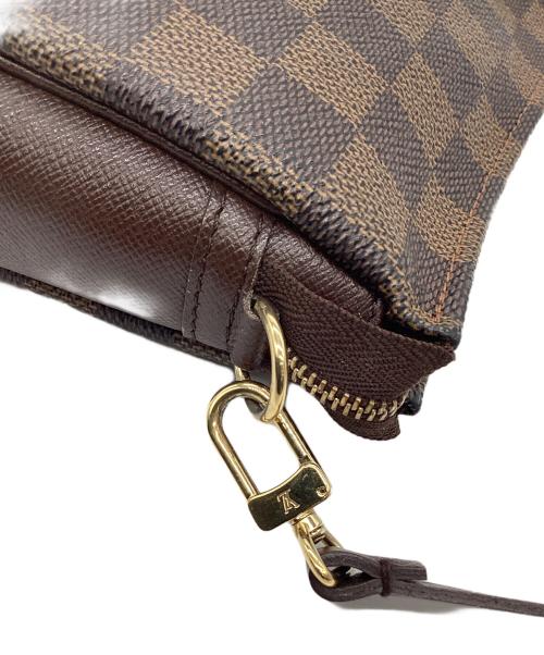 LOUIS VUITTON（ルイ ヴィトン）LOUIS VUITTON (ルイ ヴィトン) ハンドポーチ　トゥルース・メイクアップ ブラウンの古着・服飾アイテム