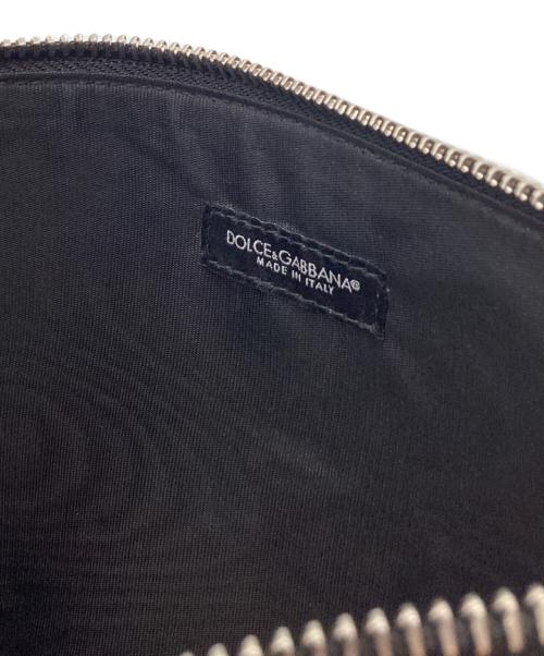 DOLCE & GABBANA（ドルチェ＆ガッバーナ）DOLCE & GABBANA (ドルチェ＆ガッバーナ) DOLCE & GABBANA　DGロゴクラッチバッグ ブラック×ホワイトの古着・服飾アイテム