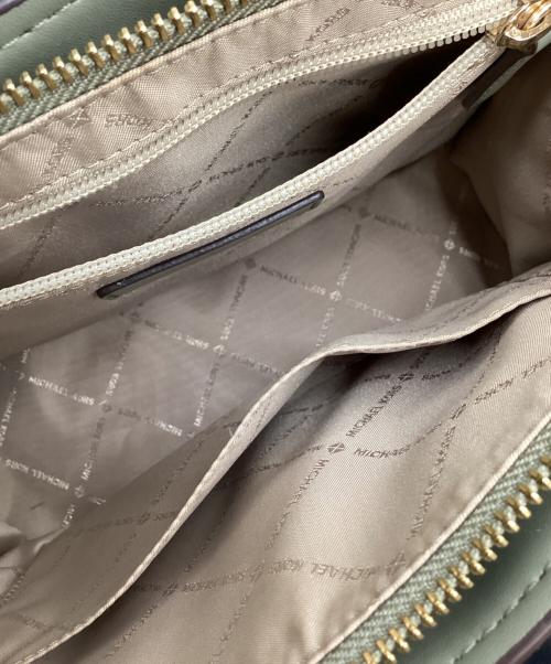 MICHAEL KORS（マイケル・コース）MICHAEL KORS (マイケル・コース) MICHAEL KORS　2WAYバッグ ブラウン×グリーンの古着・服飾アイテム