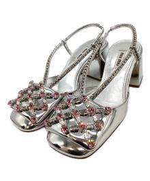 MIU MIU（ミュウミュウ）の古着「MIU MIU　ビジューサンダル」｜シルバー