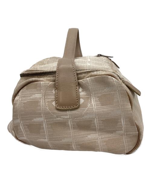 CHANEL（シャネル）CHANEL (シャネル) CHANEL　ニュートラベルライン　バニティポーチ ベージュの古着・服飾アイテム