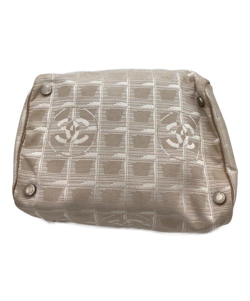 CHANEL（シャネル）CHANEL (シャネル) CHANEL　ニュートラベルライン　バニティポーチ ベージュの古着・服飾アイテム