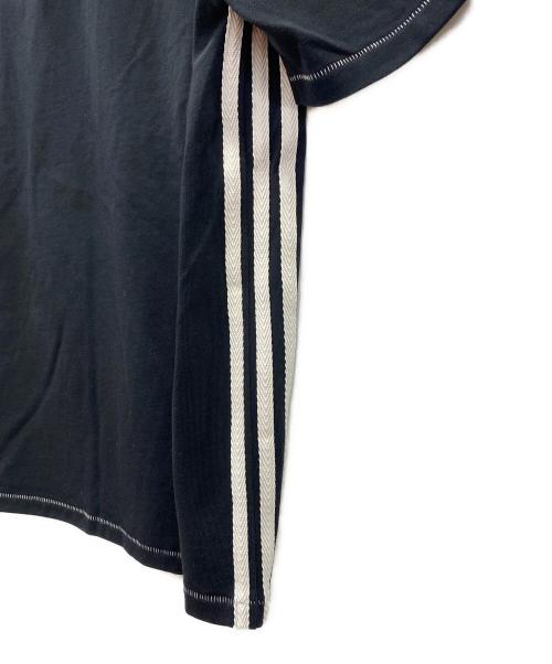 adidas（アディダス）adidas (アディダス) Avavav (アヴァヴァヴ) Hooded T-Shirt ブラック×ホワイト サイズ:S 未使用品の古着・服飾アイテム