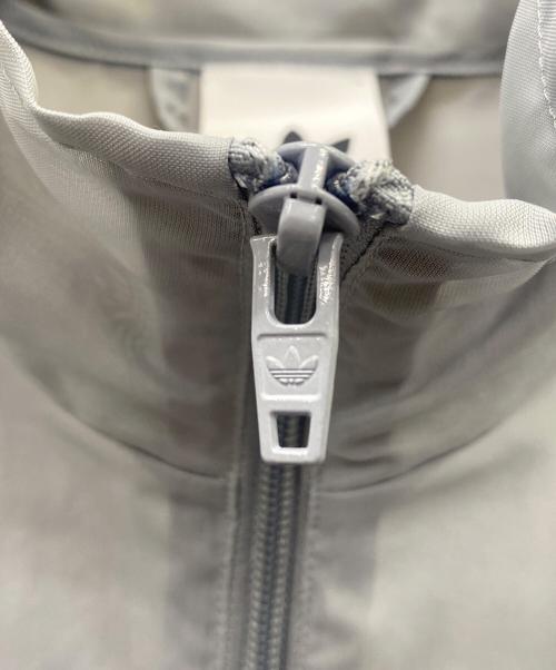 adidas（アディダス）adidas (アディダス) シアージャケット グレー×ホワイト サイズ:Lの古着・服飾アイテム