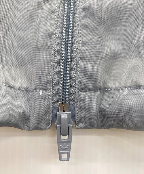 adidas（アディダス）adidas (アディダス) シアージャケット グレー×ホワイト サイズ:Lの古着・服飾アイテム