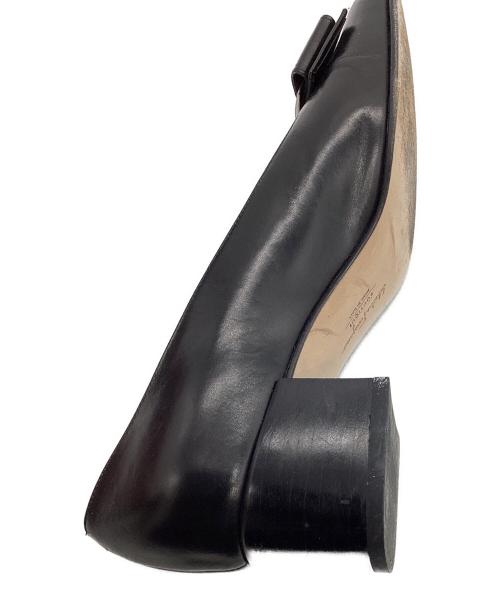 Salvatore Ferragamo（サルヴァトーレ フェラガモ）Salvatore Ferragamo (サルヴァトーレ フェラガモ) パンプス ブラック サイズ:US5 1/2の古着・服飾アイテム