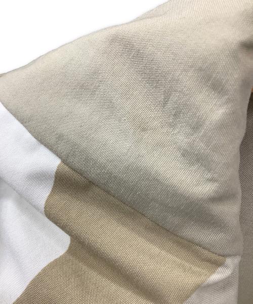 Columbia（コロンビア）Columbia (コロンビア) デクルーズサミットパターンドジャケット ベージュ サイズ:Mの古着・服飾アイテム