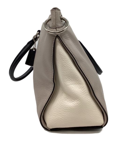 COACH（コーチ）COACH (コーチ) COACH　ハンドバッグ ベージュ×アイボリーの古着・服飾アイテム