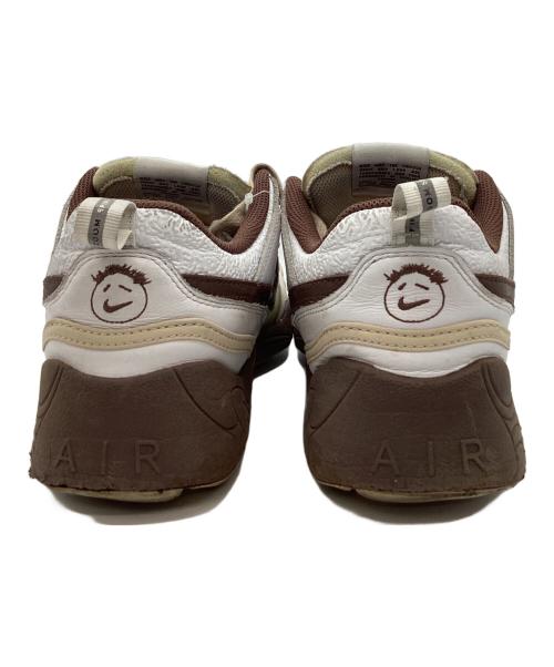NIKE（ナイキ）NIKE (ナイキ) TRAVIS SCOTT (トラヴィススコット) NIKE　TRAVIS SCOTT　Zoom Field Jaxx　ローカットスニーカー ホワイト×ブラウン サイズ:27.5㎝の古着・服飾アイテム