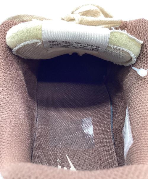 NIKE（ナイキ）NIKE (ナイキ) TRAVIS SCOTT (トラヴィススコット) NIKE　TRAVIS SCOTT　Zoom Field Jaxx　ローカットスニーカー ホワイト×ブラウン サイズ:27.5㎝の古着・服飾アイテム