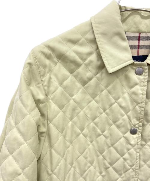 BURBERRY LONDON（バーバリーロンドン）BURBERRY LONDON (バーバリーロンドン) キルティングジャケット クリーム サイズ:SIZE40の古着・服飾アイテム