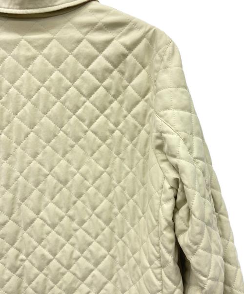 BURBERRY LONDON（バーバリーロンドン）BURBERRY LONDON (バーバリーロンドン) キルティングジャケット クリーム サイズ:SIZE40の古着・服飾アイテム