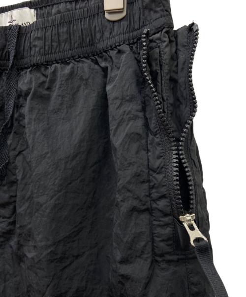 STONE ISLAND（ストーンアイランド）STONE ISLAND (ストーンアイランド) STONE ISLAND　ナイロンメタル イージーショーツ ブラック サイズ:SIZE 71cm (W28)の古着・服飾アイテム