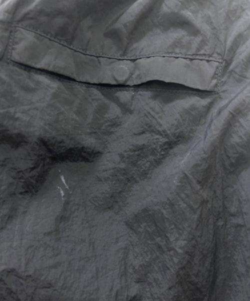 STONE ISLAND（ストーンアイランド）STONE ISLAND (ストーンアイランド) STONE ISLAND　ナイロンメタル イージーショーツ ブラック サイズ:SIZE 71cm (W28)の古着・服飾アイテム