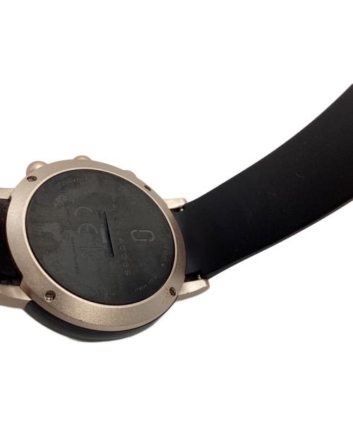 MARC JACOBS（マークジェイコブス）MARC JACOBS (マークジェイコブス) MARC JACOBS　RILEY HYBRID　腕時計の古着・服飾アイテム