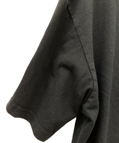 SUPREME（シュプリーム）Supreme (シュプリーム) KAWS (カウズ) 半袖カットソー ブラック サイズ:Mの古着・服飾アイテム